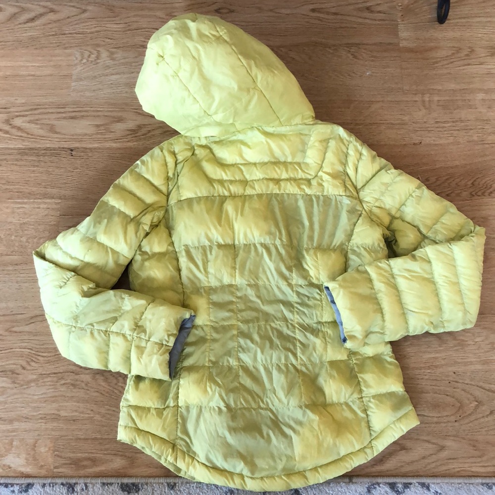 Bernardo Packable Down Hooded Jacket - image 2